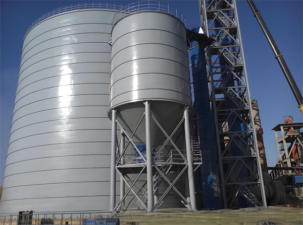乌鲁木齐大型粉煤灰仓建造施工周期探讨